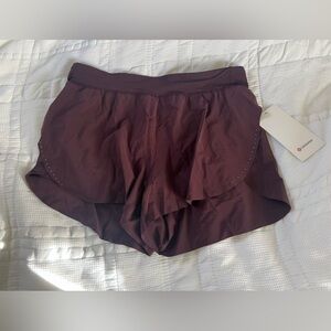 Lululemon fast and free HR split short NWT size L